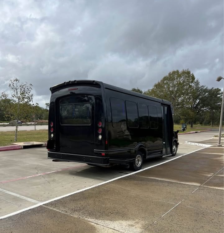 Charter Hub charter bus service in Savannah
