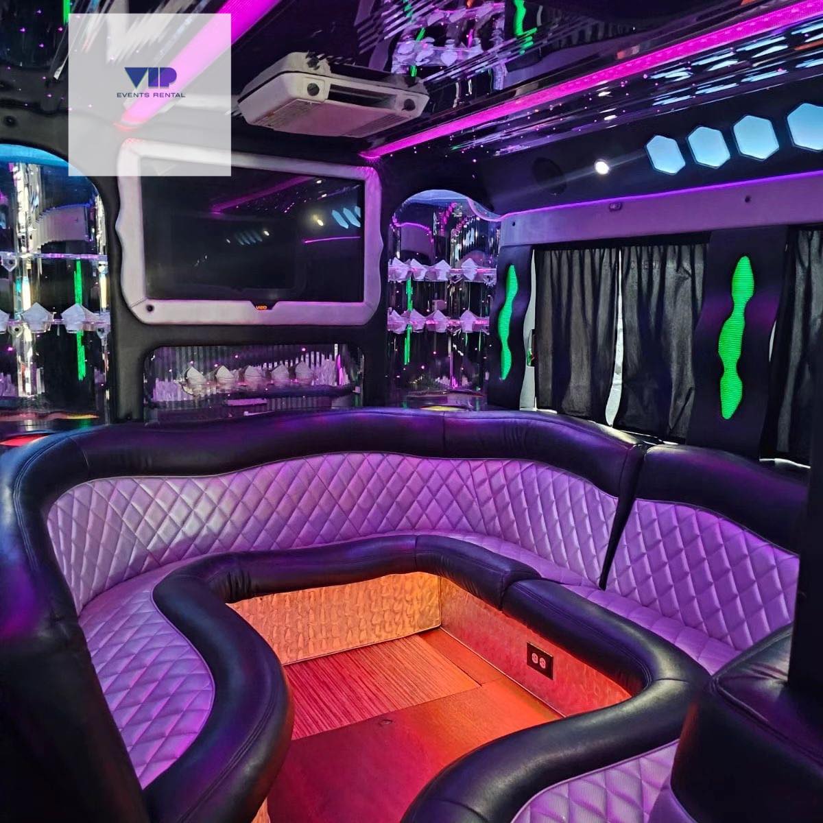 Charter Hub charter bus service in Hartford