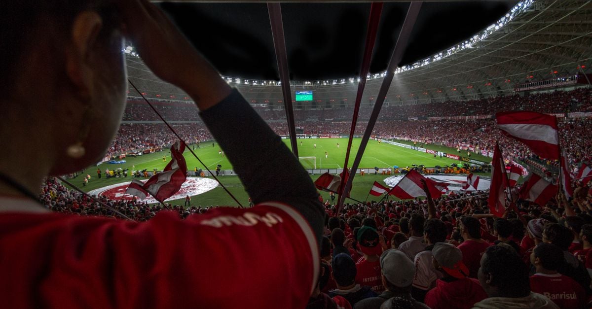World Cup 2026 USA: Charter Bus Tailgate Guide for Atlanta, LA & Dallas