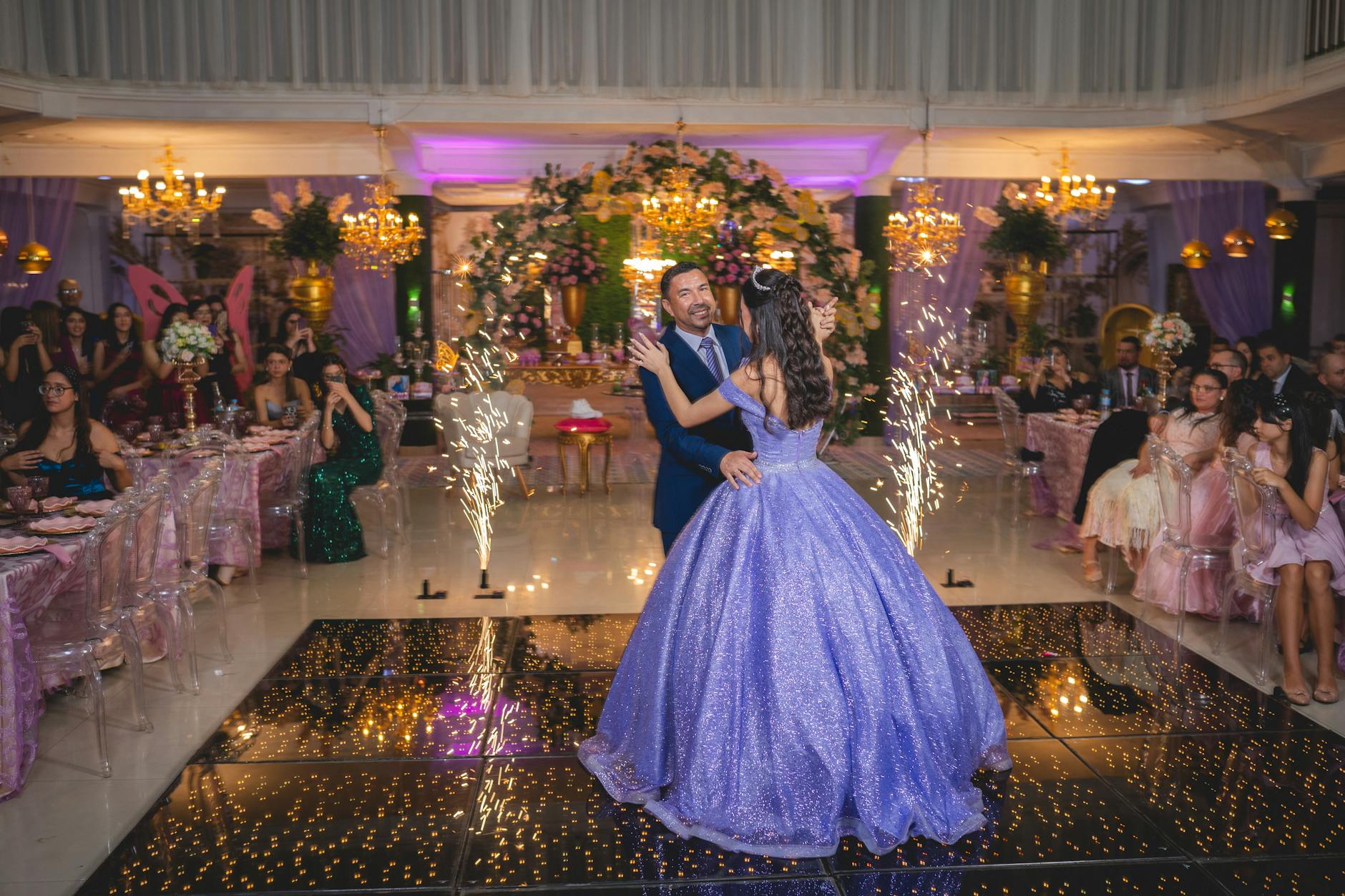 Prom-night transportation for Los Angeles groups