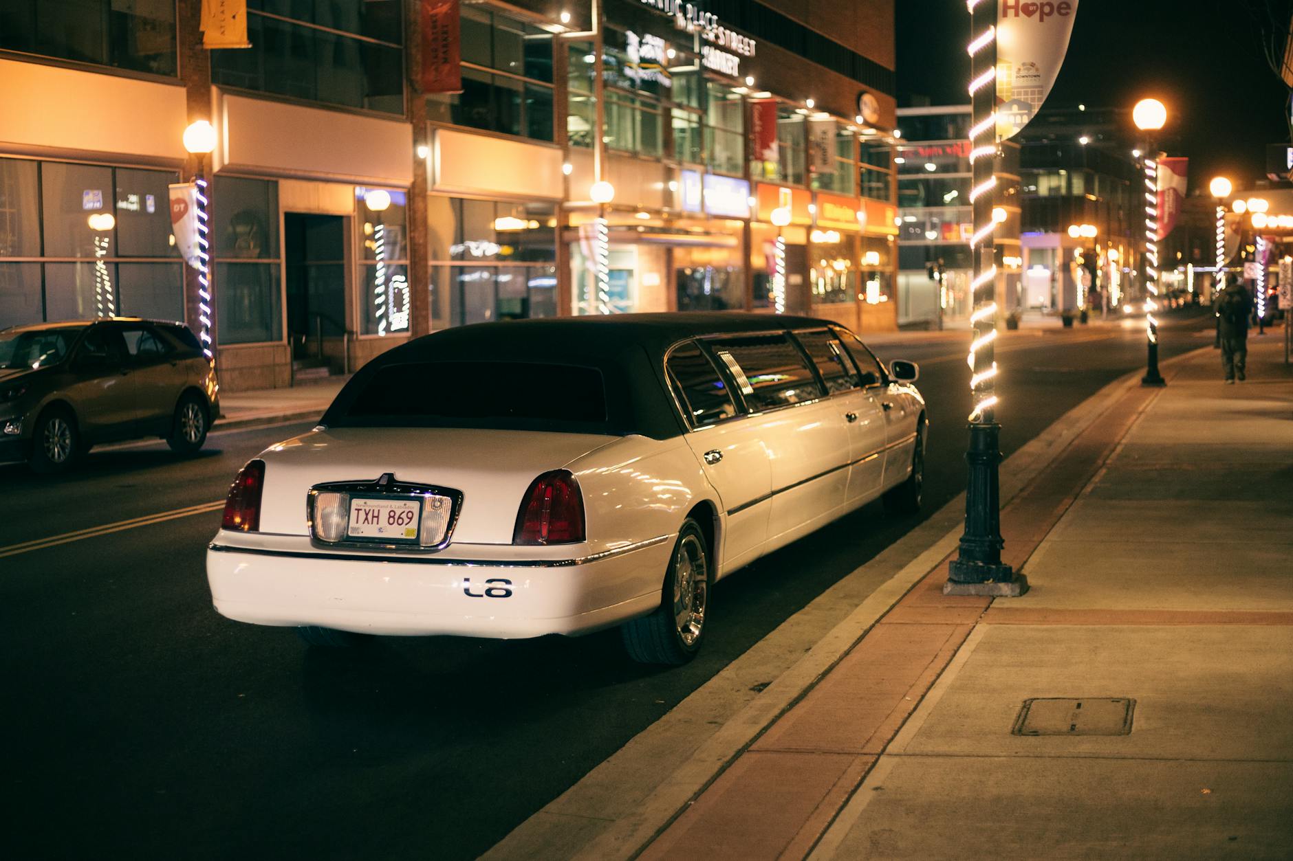 Prom-night transportation for Reno groups