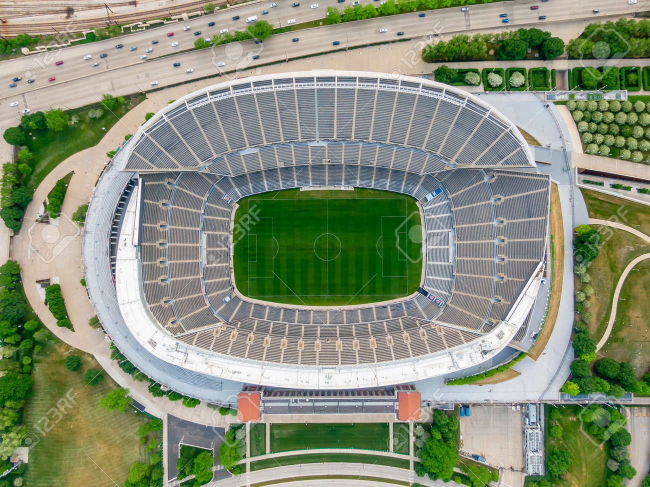 Chicago Bears vs Carolina Panthers 2026: Group Transportation, Tailgate & Stadium Logistics