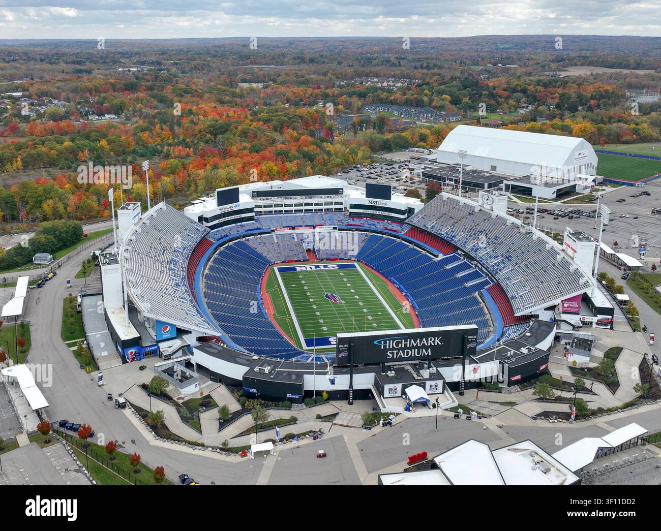 Detroit Lions vs Buffalo Bills 2026: Group Transportation, Tailgate & Stadium Logistics