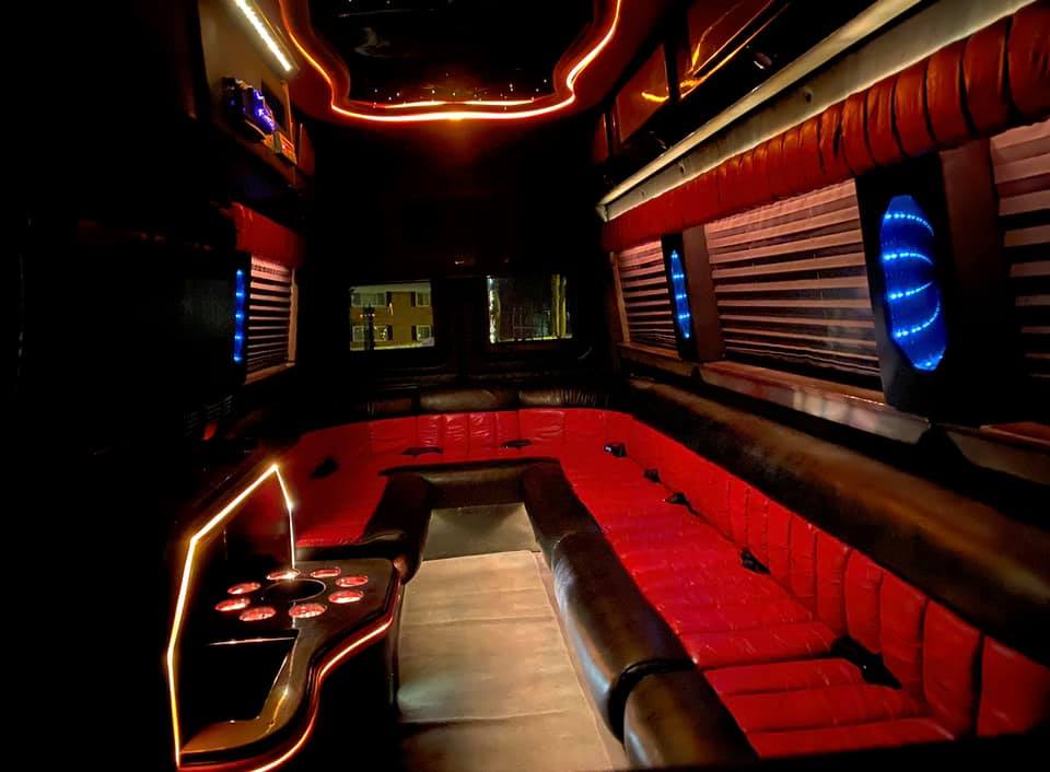 Things to Know Before Renting a Bus for Any Occasion