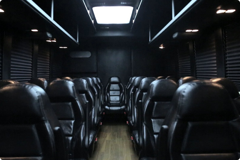 Michigan vs Ohio State 2026 (The Game): Charter Bus & Tailgate Transportation Guide