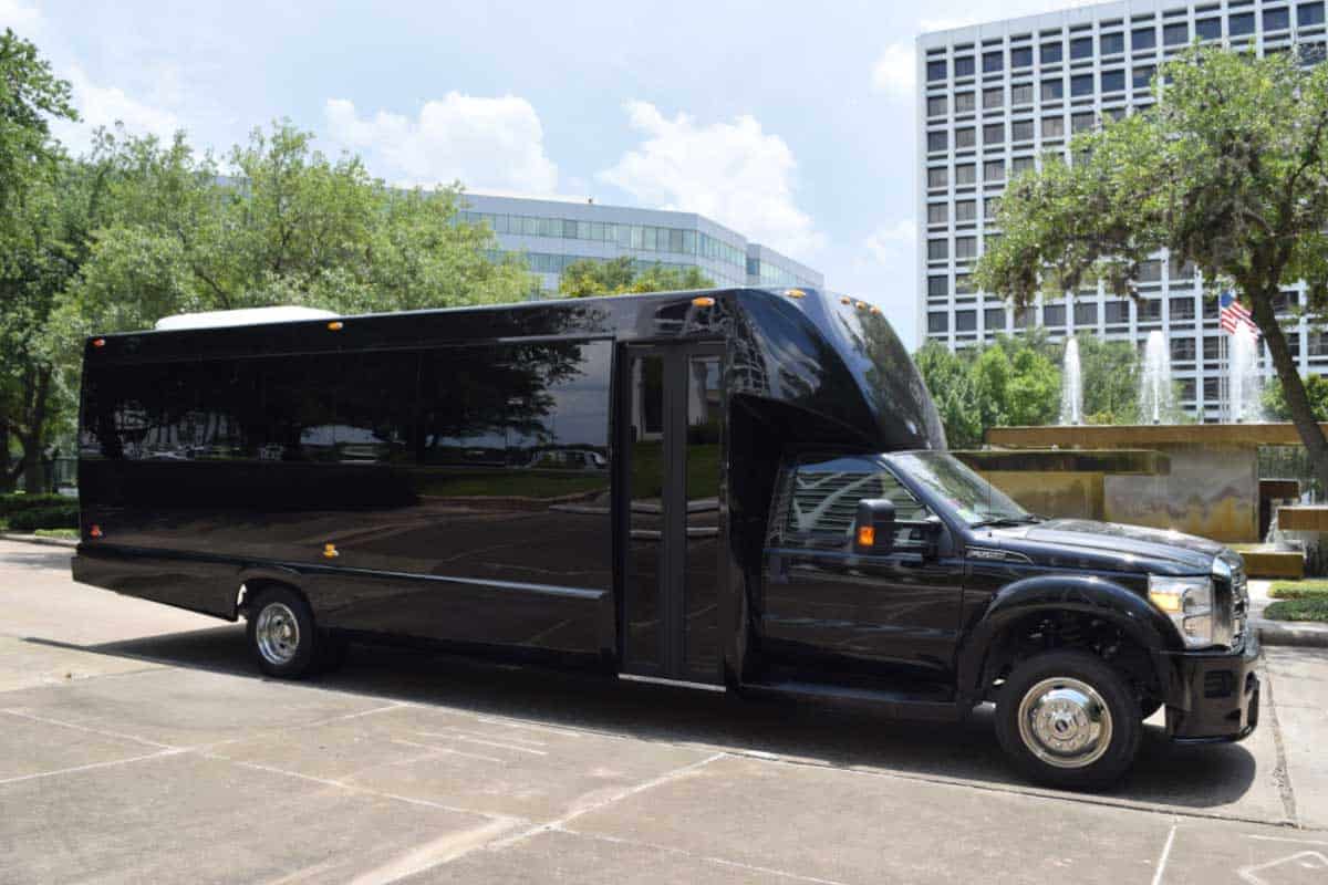 Halloween Weekend 2026: Group Charter Bus & Party Bus Logistics