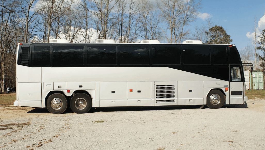 UMD Homecoming 2026 Alumni Bus & Greek Shuttle | Book