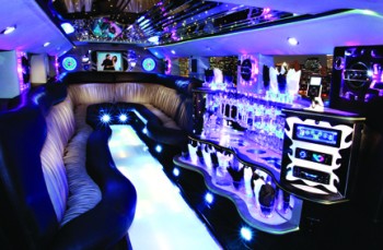 Atlanta High School Homecoming 2026: Group Transportation Playbook for Alumni, Greek Life & Tailgates