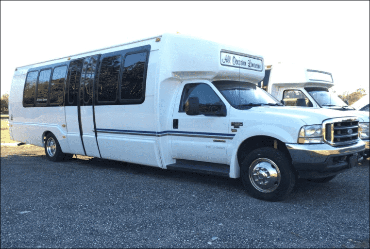 18 passenger mini bus in mamaroneck (town) new york