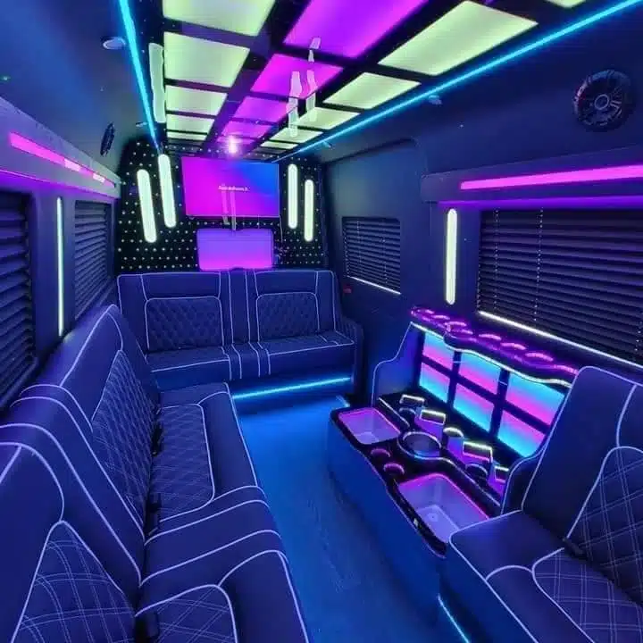 Charter Hub charter bus service in Springfield