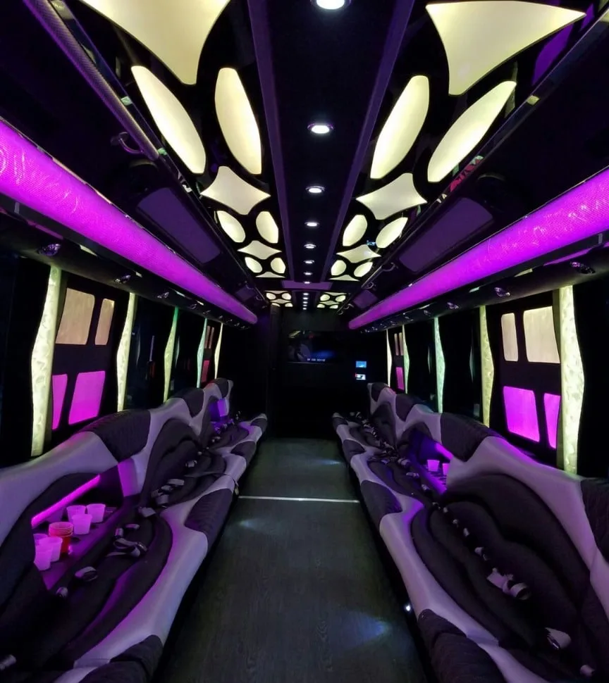 Charter Hub charter bus service in Chattanooga