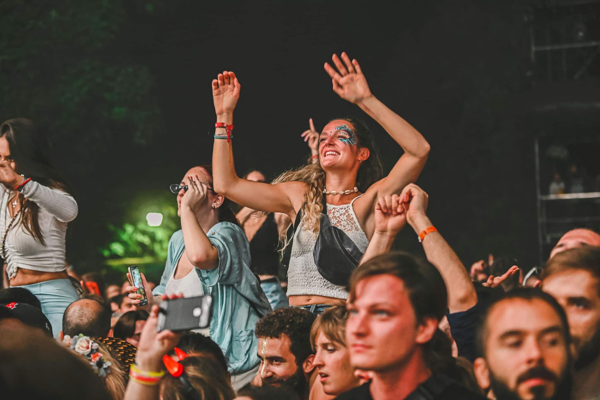 Experience Unforgettable Prom Nights with a 36 Passenger Prom Party Bus Trinity, Florida