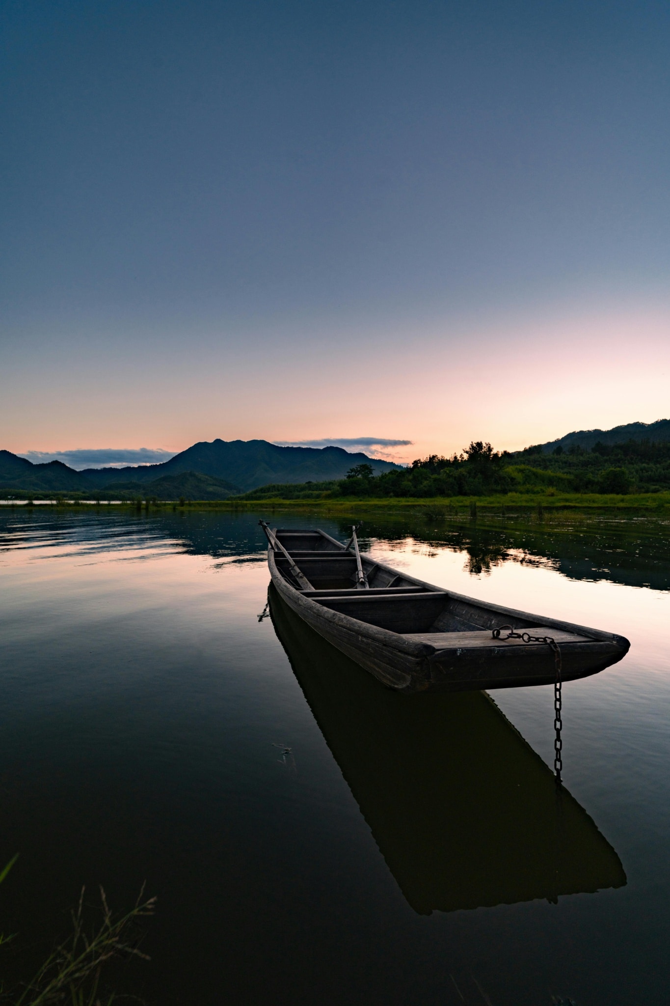 Discover Lake Leelanau with Premier Casino Shuttle Service