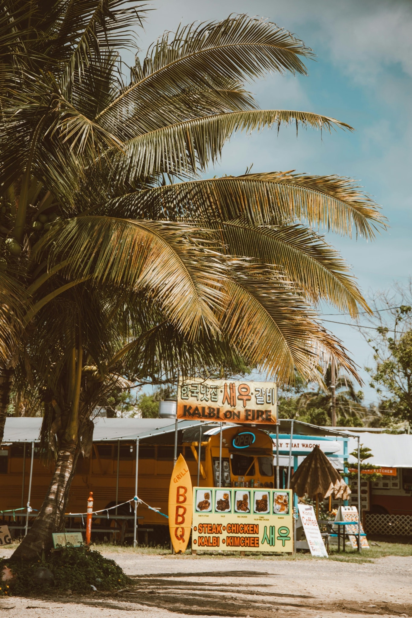 Top Hotspots and Dining with a Gambling Shuttle Bus