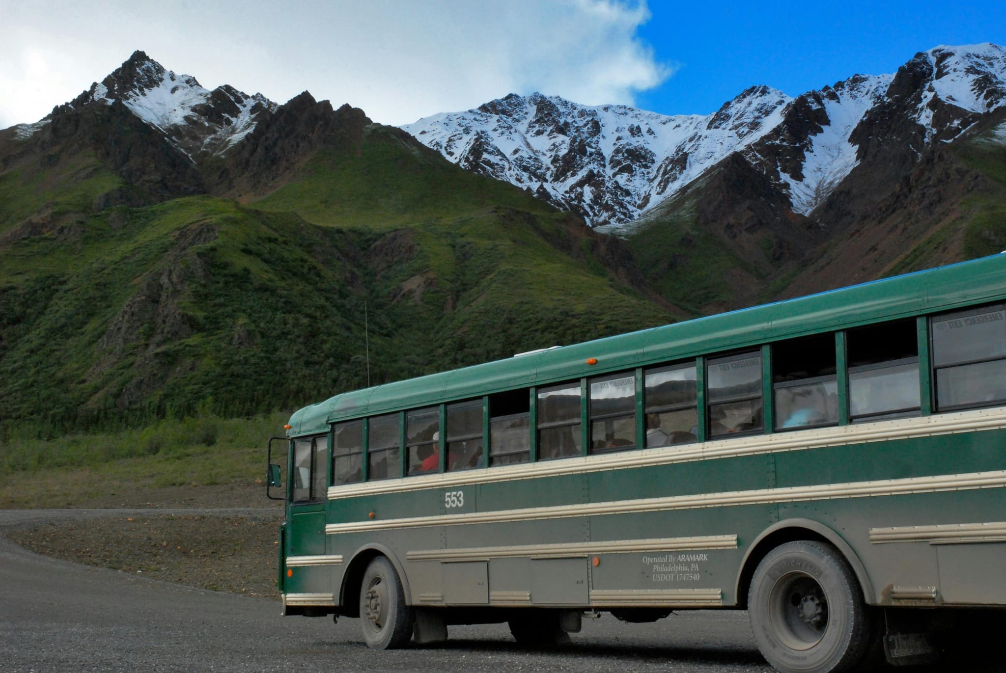 Plan a Scenic Tour with a Gambling Shuttle Bus