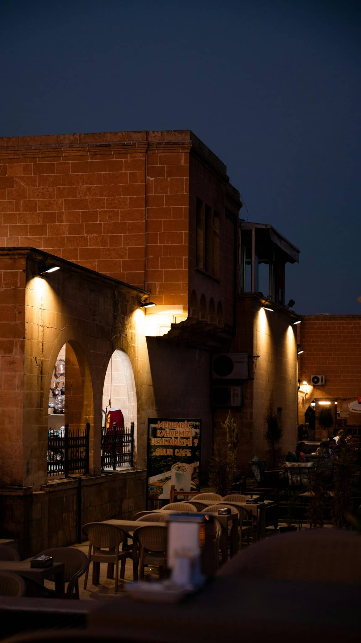 Dine and Unwind: Best Restaurants and Nightlife Near Piggott