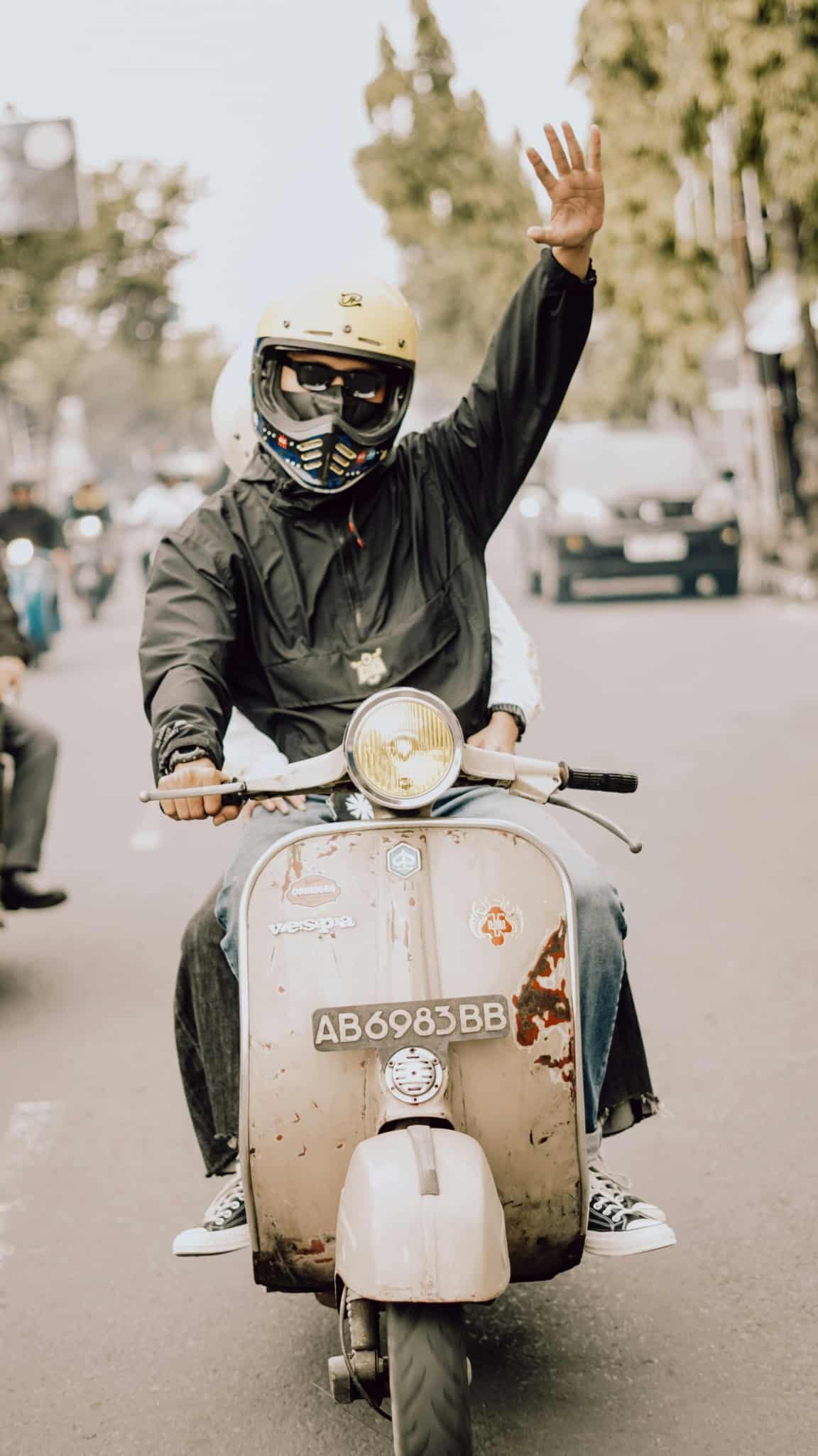 Why Locals Love Sandpoint: Unique Fun with a Gambling Shuttle Bus