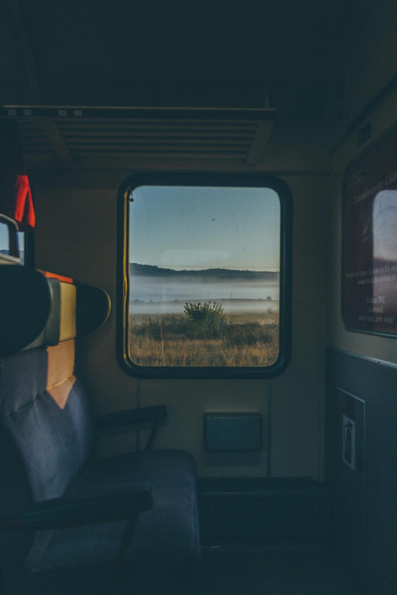 Discover Little Mountain with an 18 Passenger Mini Bus Rental