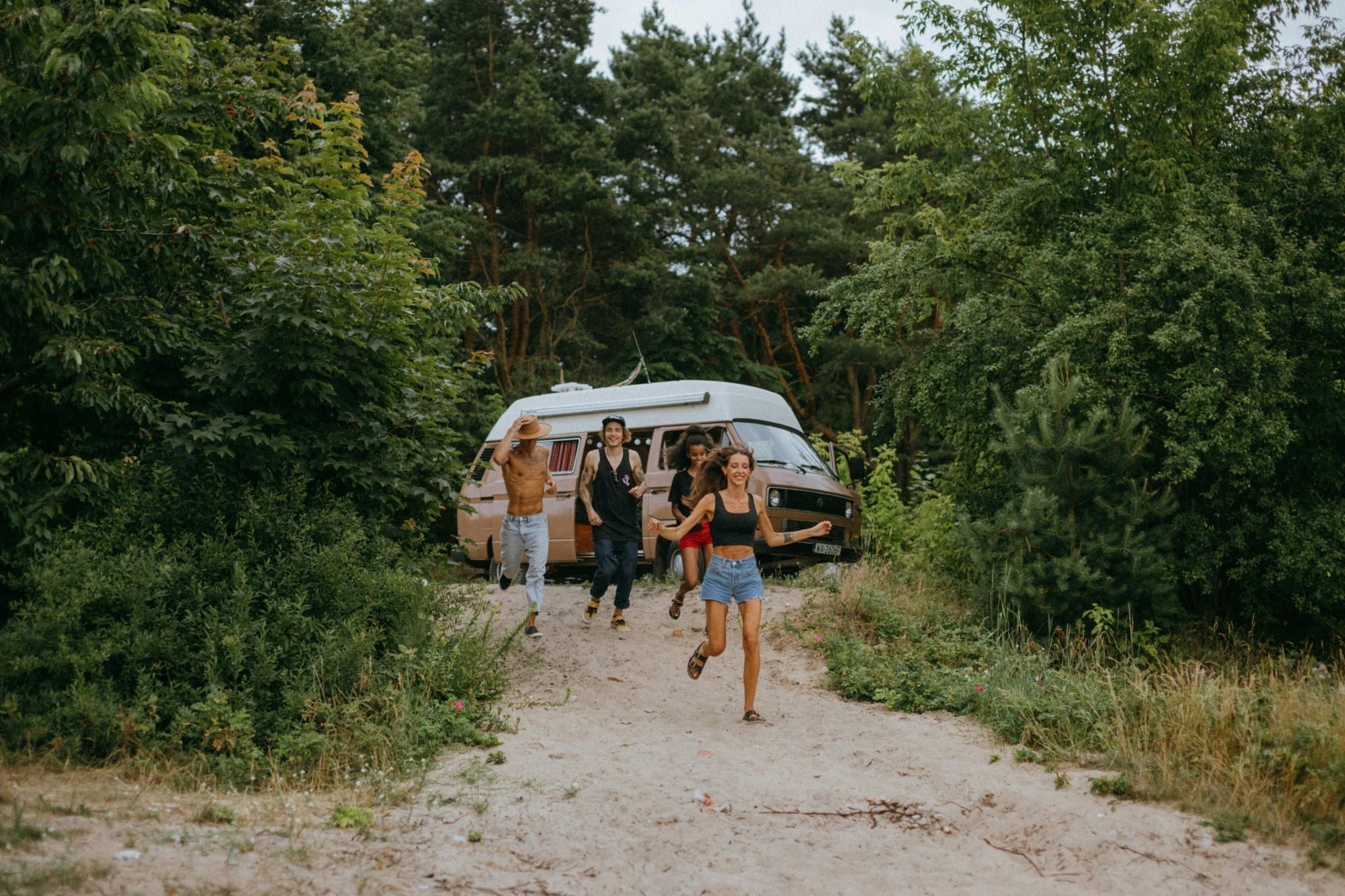 Unforgettable Group Adventures with Luxury Mini Bus Rentals