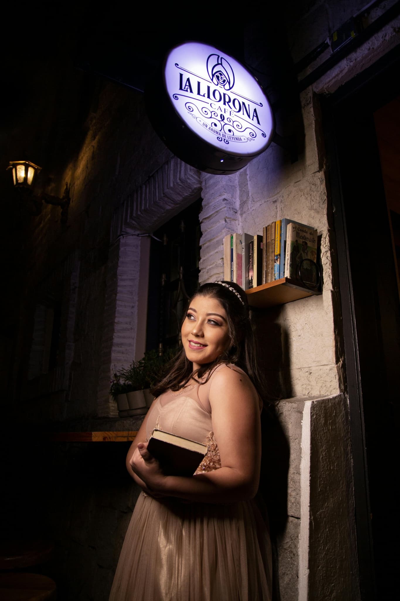 Book Your Unforgettable Prom Experience with a 36 Passenger Prom Party Bus in Kentwood, Louisiana